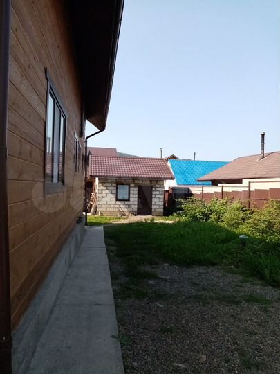 Коттедж 310 м² на участке 10 сот.