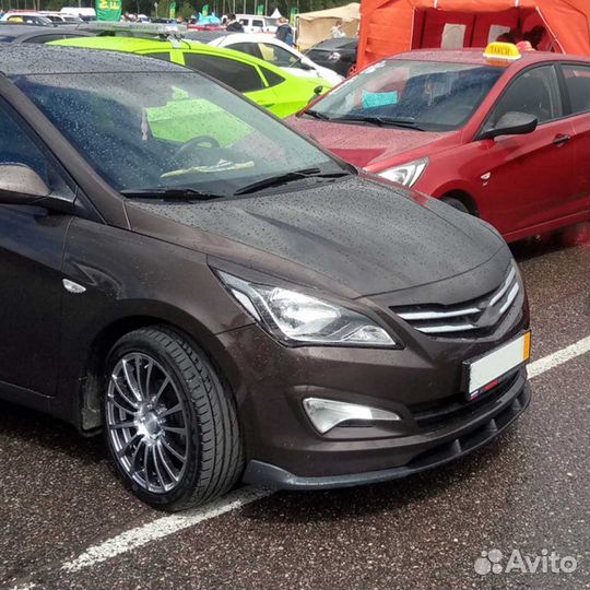 Сплиттер переднего бампера Hyundai Solaris рестайл