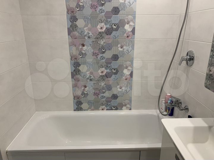 2-к. квартира, 48 м², 4/9 эт.