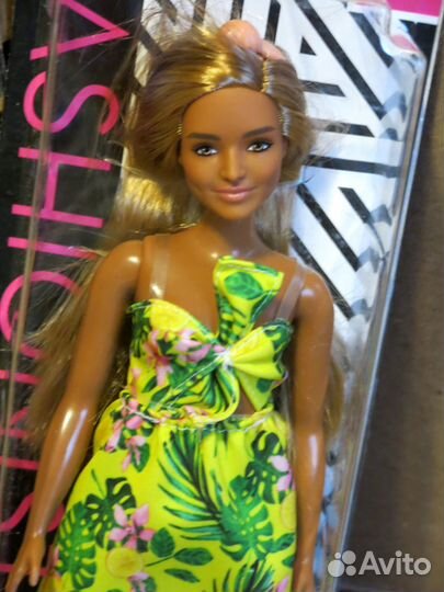 Barbie fashionistas 126