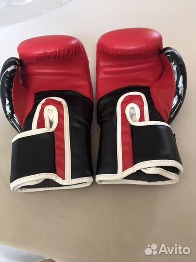 Боксерские перчатки детские 8 oz, новые
