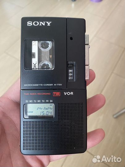 Кассетный диктофон sony
