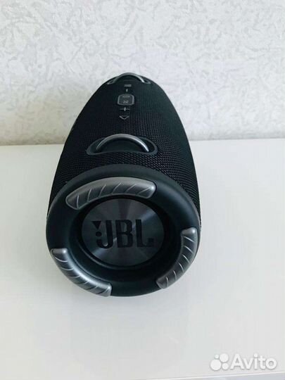 Портативная колонка jbl xtreme3
