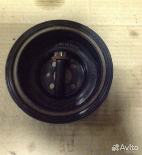 Шкив / коленвала Volkswagen Amarok пикап 2.0 2012