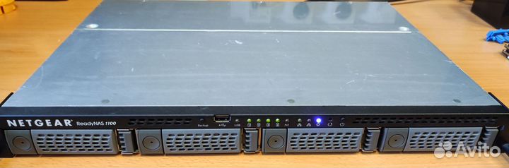 Схд netgear readynas 1100 (RNR4450)