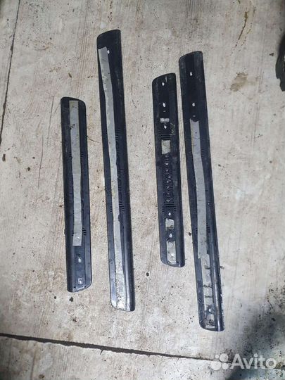 Накладки на порог Volvo S80 2000г