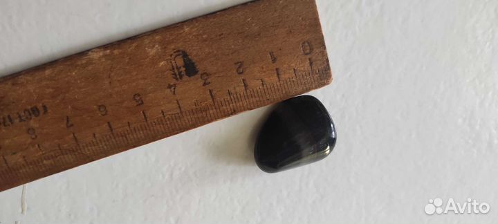 Соколиный глаз минерал