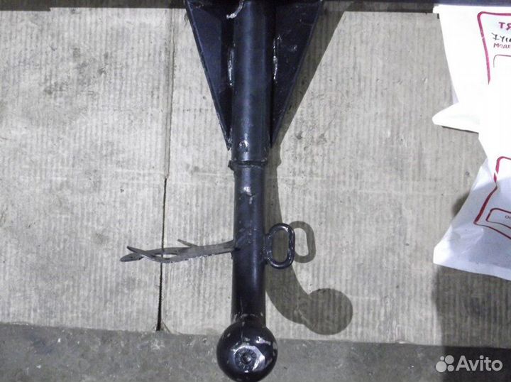 Фаркоп Daewoo Nexia седан 1995-2008