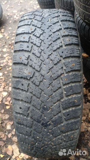 Nokian Tyres Hakkapeliitta 7 235/75 R15