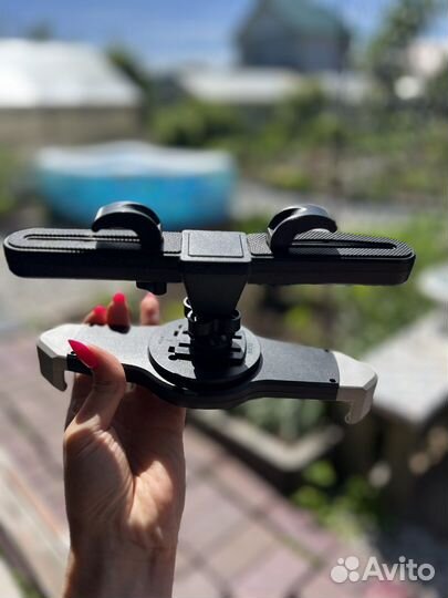 Крепление для планшета в авто