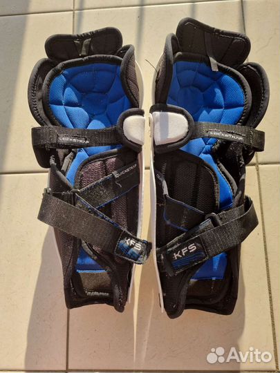 Щитки хоккейные Reebok К7 12 и сcm FT4 14