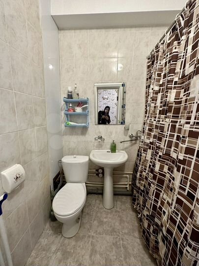 1-к. квартира, 40 м², 1/6 эт.