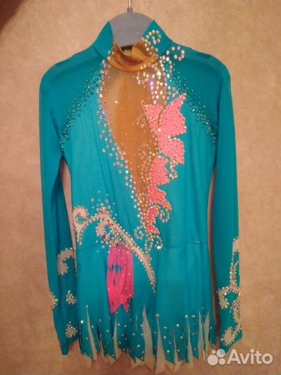 Костюм для художественной гимнастики