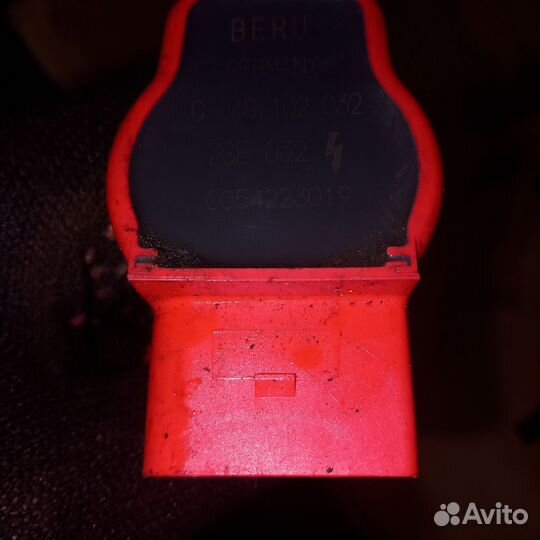 Ауди а6 катушка зажигания красный