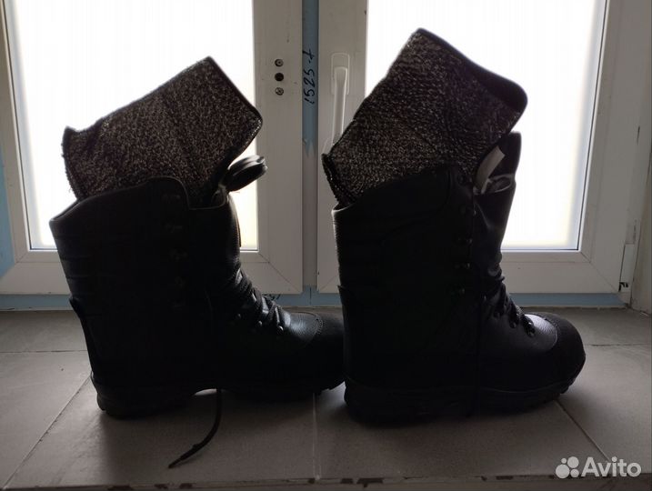 Ботинки мужские зимние 44размер новые