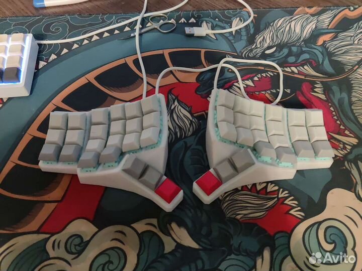 Механическая сплит клавиатура