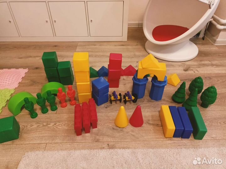 Развивающие игрушки кубики большие