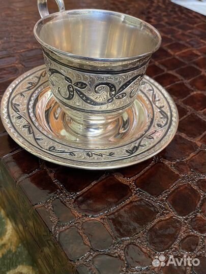 Серебряная чайная пара