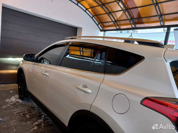 Toyota RAV4 2.5 AT, 2017, 29 000 км