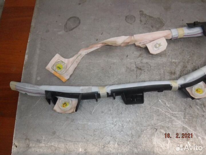 Подушка безопасности правая Toyota Camry 50 2AR