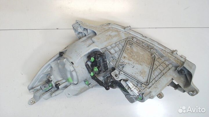 Фара (передняя) Toyota Verso, 2012