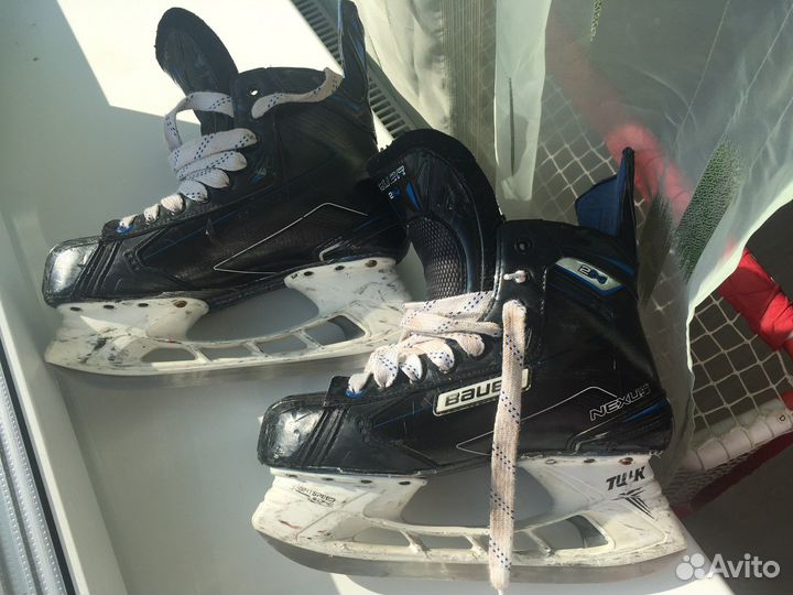 Хоккейные коньки бауэр нексус р. 8