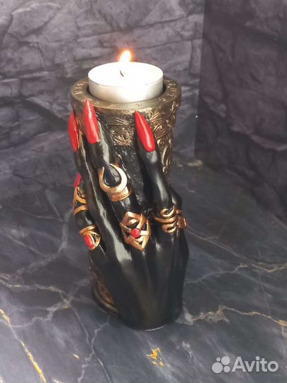 Шкатулки, подсвечники, статуэтки из гипса