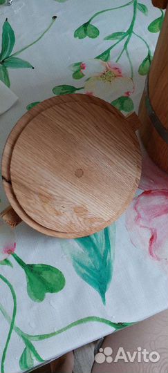 Деревянная бочка