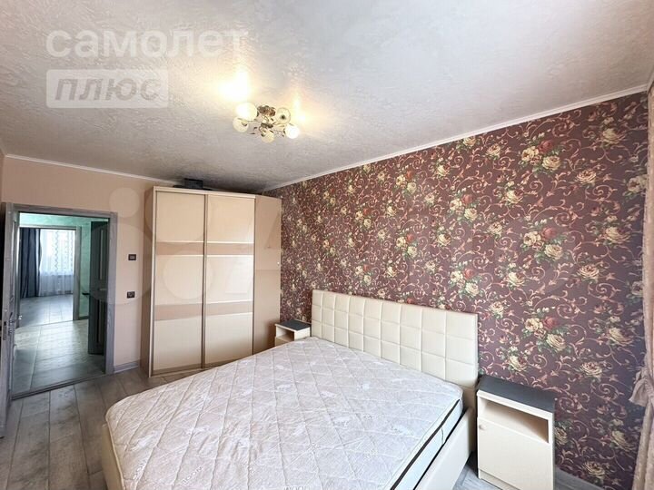 2-к. квартира, 58 м², 5/5 эт.