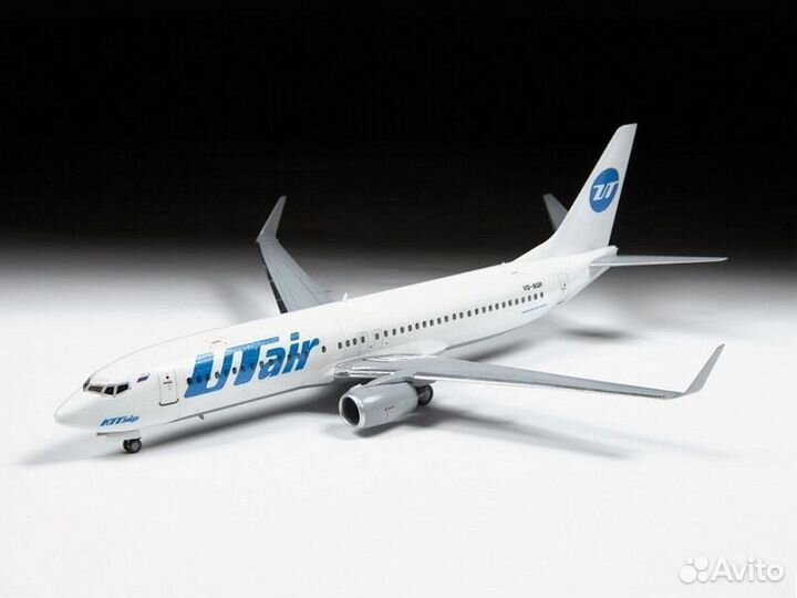 Модель самолета Боинг 737-800