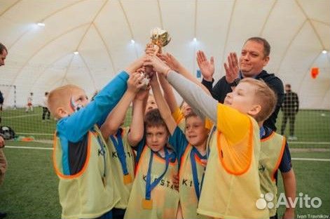 Занятие футболом в школе Импульс Бесплатное