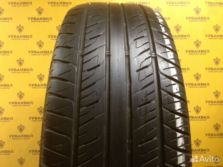 Dunlop Grandtrek PT2 235/65 R17