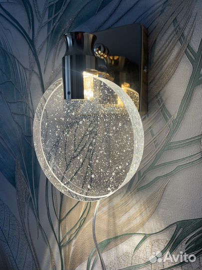 Настенный светильник бра