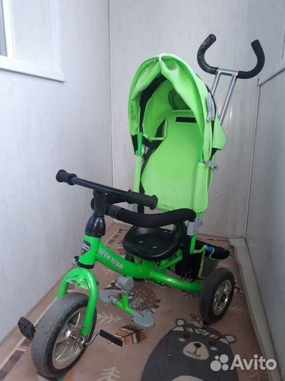 Велосипед с родительской ручкой