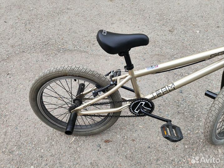 Велосипед BMX