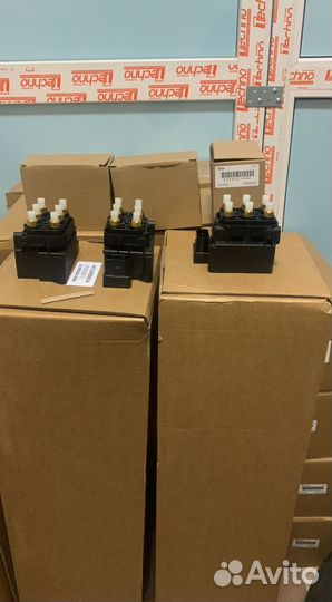 Блок клапанов Mercedes W212