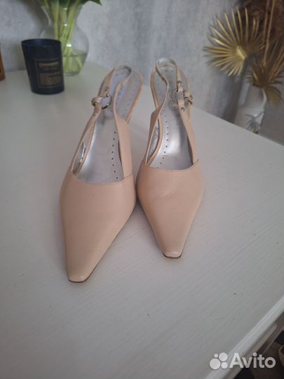 Босоножки слингбэки