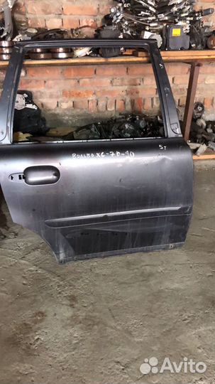 Дверь Вольво хс-70-90 б/у оригинал