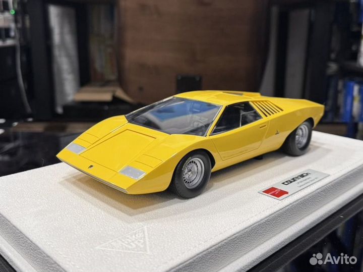 Make Up Lamborghini Countach Lp500 1:18