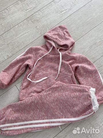 Костюм спортивный