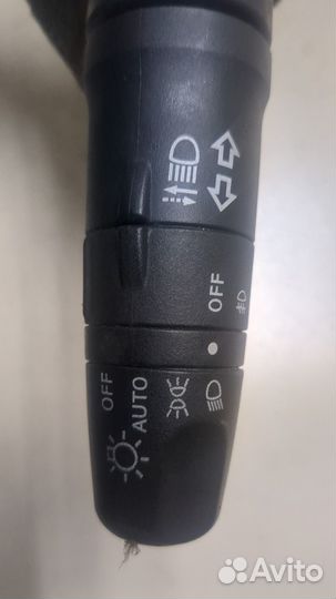 Переключатель поворотов Nissan Note E11, 2010