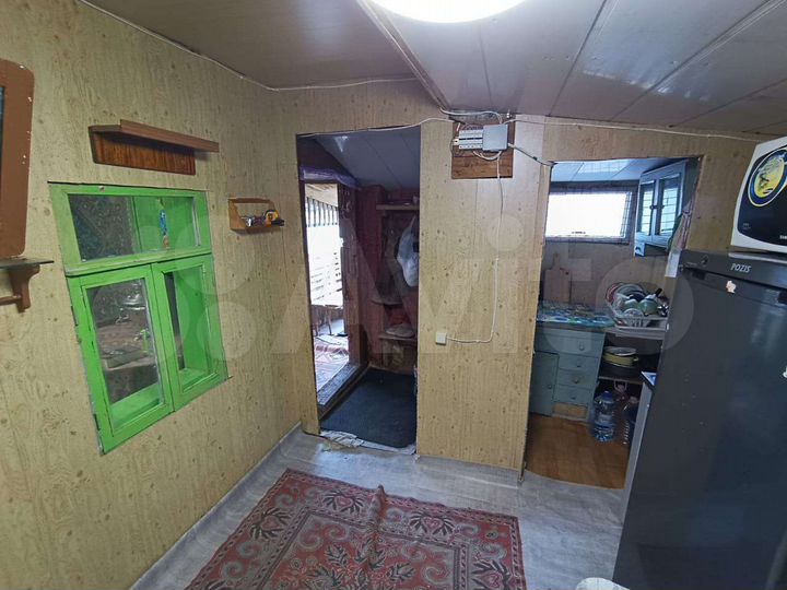 Дача 15 м² на участке 6 сот.