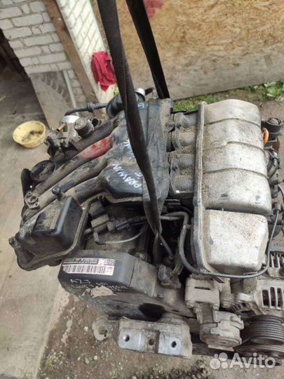 Двигатель Volkswagen Golf 4 (1997 - 2006) 2.0 azj