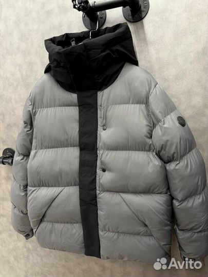 Зимняя куртка moncler