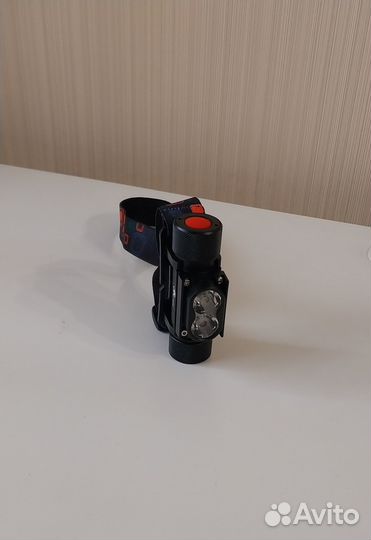 Налобный фонарь аккумуляторный