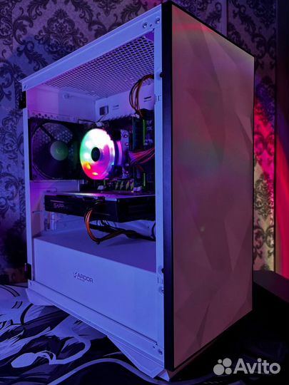 Игровой пк, 10-ядерный Intel, Radeon 580 8GB, 16GB