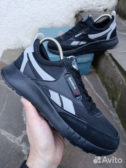 Кроссовки Reebok classic спортивные