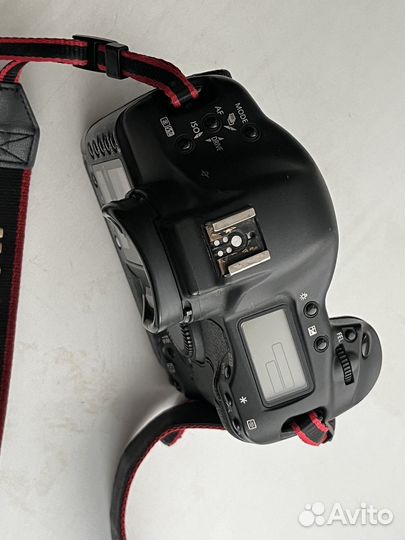 Canon eos 1Ds Mark ii