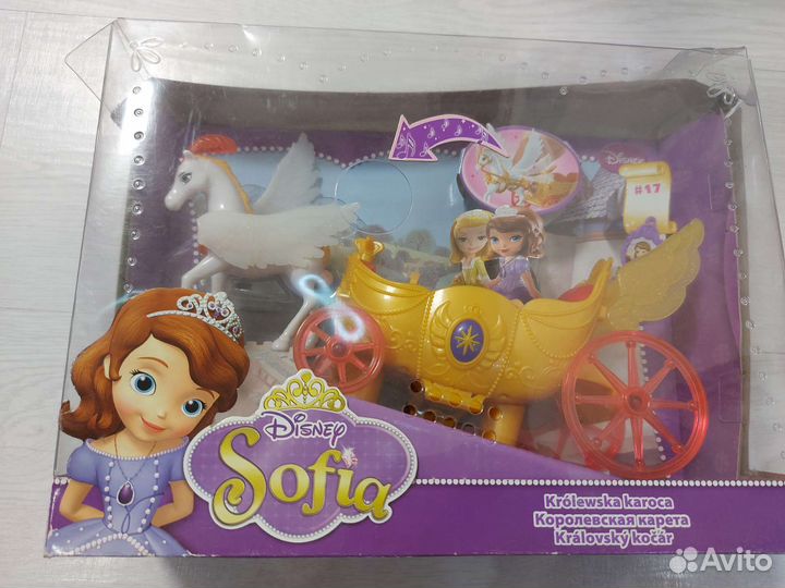 Карета с лошадью