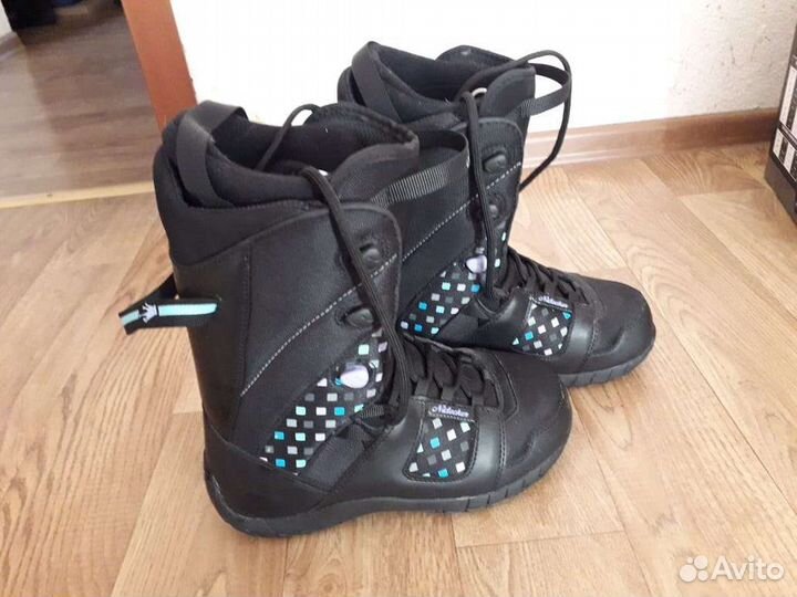 Сноубордические ботинки nidecker